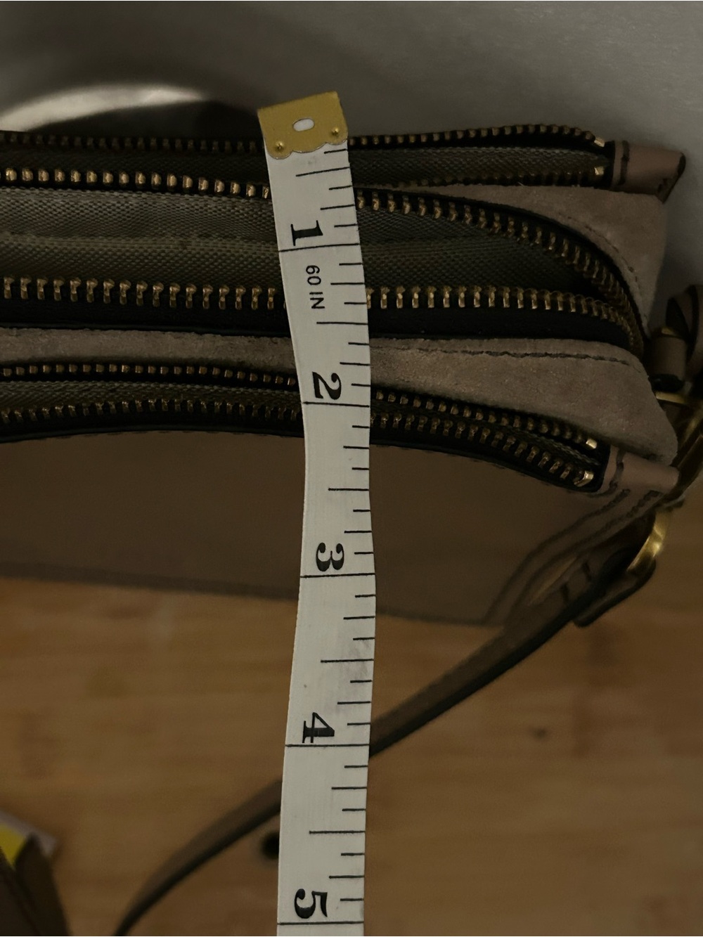 Fossil crossbody purse - Picture 10 of 15